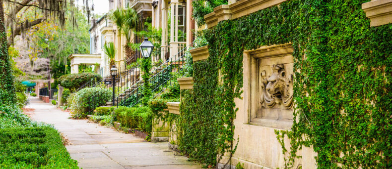 Savannah, Georgia historical buildings and streets in the spring.